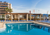 Globales Borneo-Sumba Hotel, Main