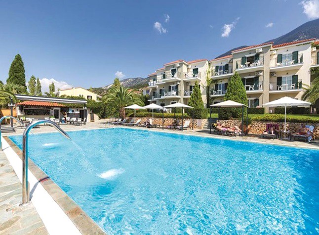 Anotonia Studios, Pool View