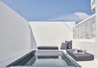 Boho Suites outdoor jacuzzi.jpg