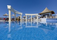 Alexander Beach Hotel, Main