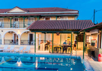 Perkes Complexpoolbar).jpg