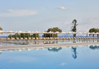 Outdoor Pool.jpg