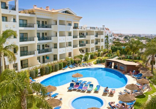 Exterior of Cerro Mar Atlantico