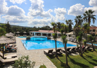 Theodoros Fiona Apartments Pool Area