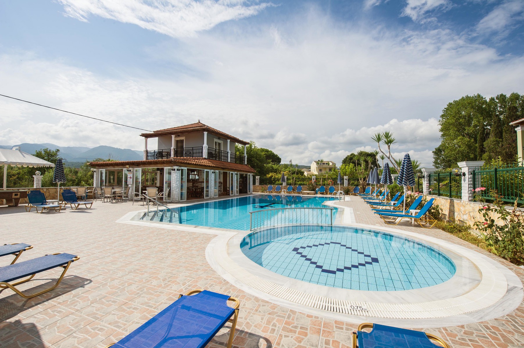 Makis Studios. Outdoor Pool