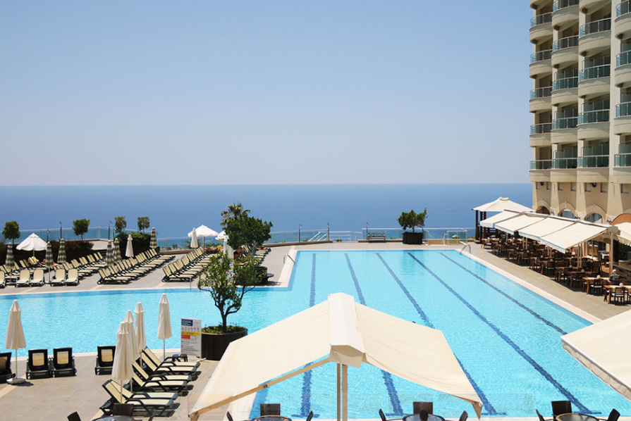 Goldcity Tourism Complex. Outdoor Pool