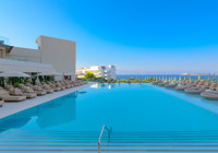 Amarande Hotel. Outdoor pool