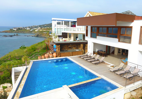 Front View of Karavi Villa