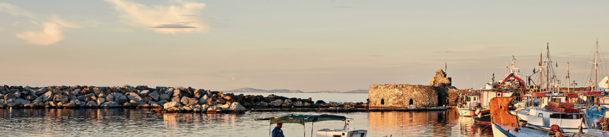 Paros Resorts