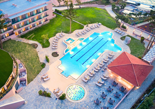 Overview of Ammos Luxury Resort