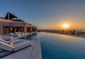 domes-novos-santorini-pool-original.jpg