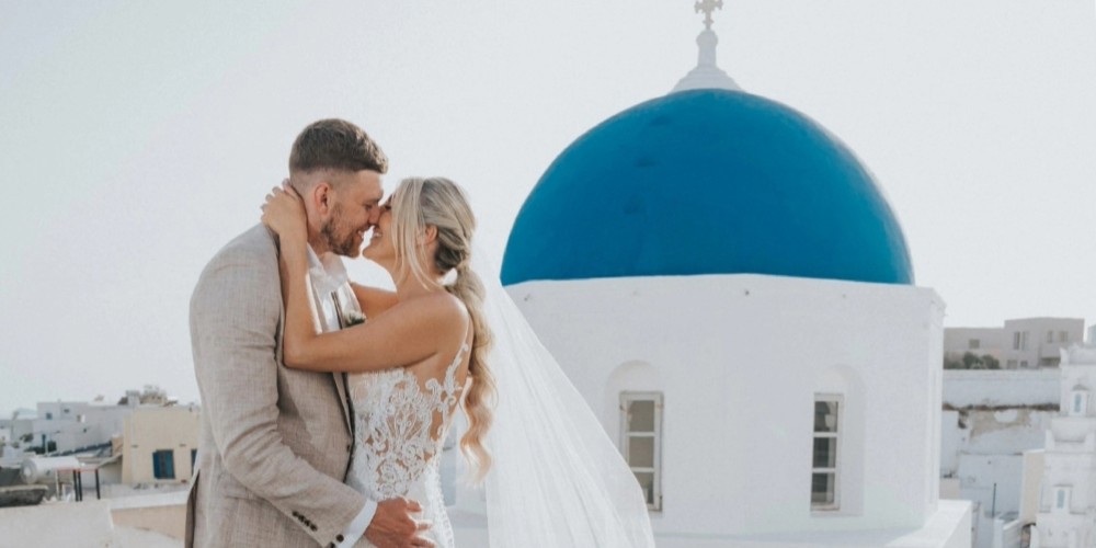 Married couple in Santorini